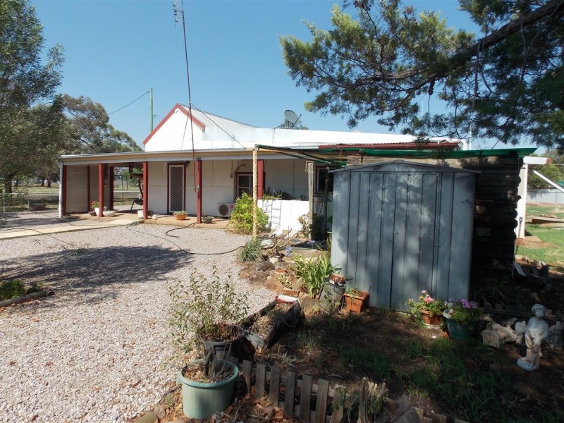 37-39 Lachlan Street, Bogan Gate NSW 2876
