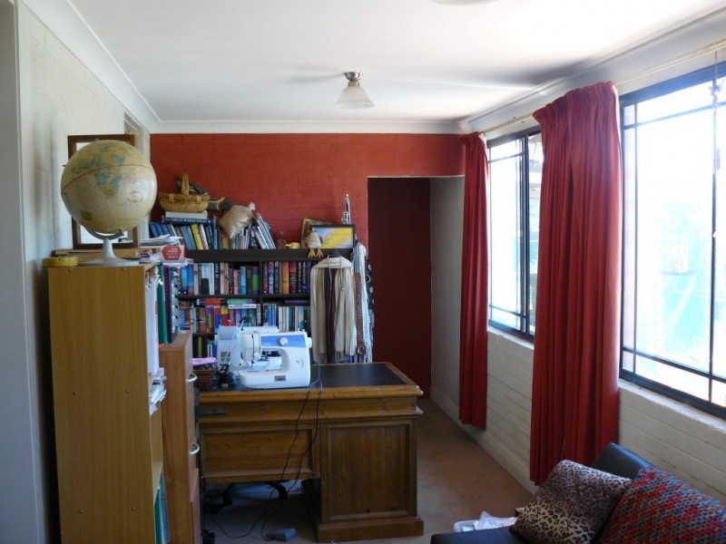 35 Close Street, Parkes NSW 2870