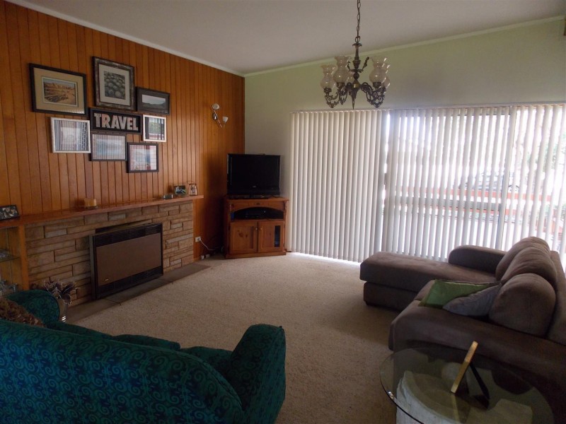 16 Captain Wilson Avenue, Parkes NSW 2870