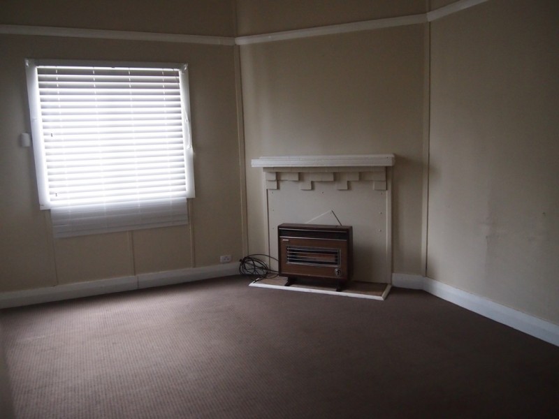 139 Bathurst Street, Condobolin NSW 2877