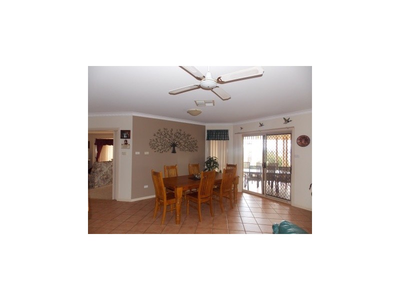 79 Cons Lane, Parkes NSW 2870