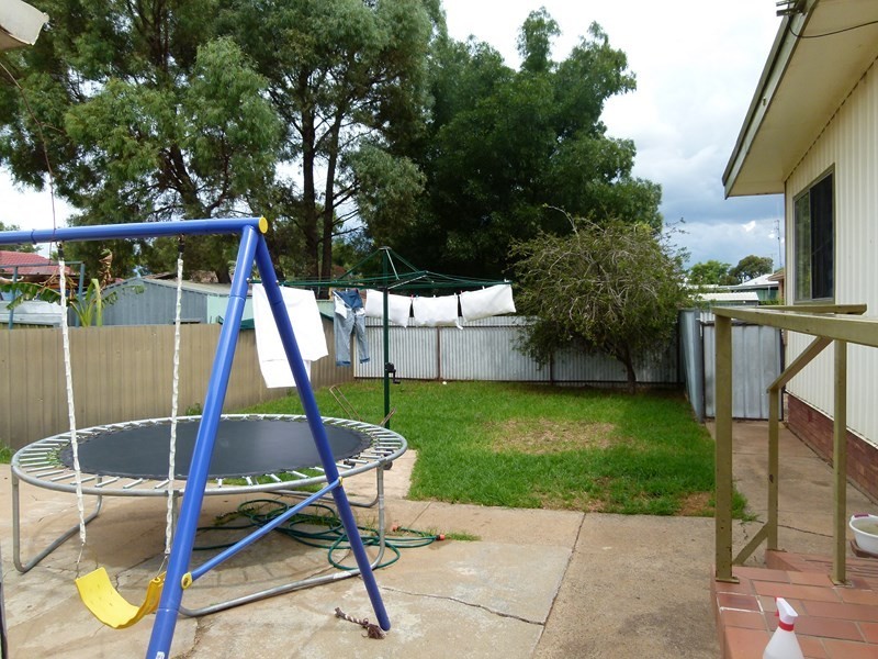 13 Facey Street, Forbes NSW 2871