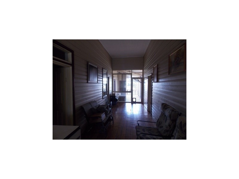 Burrill Banks 37 Kentucky Lane, Alectown NSW 2870