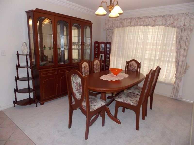 1 Angeleish Avenue, Parkes NSW 2870