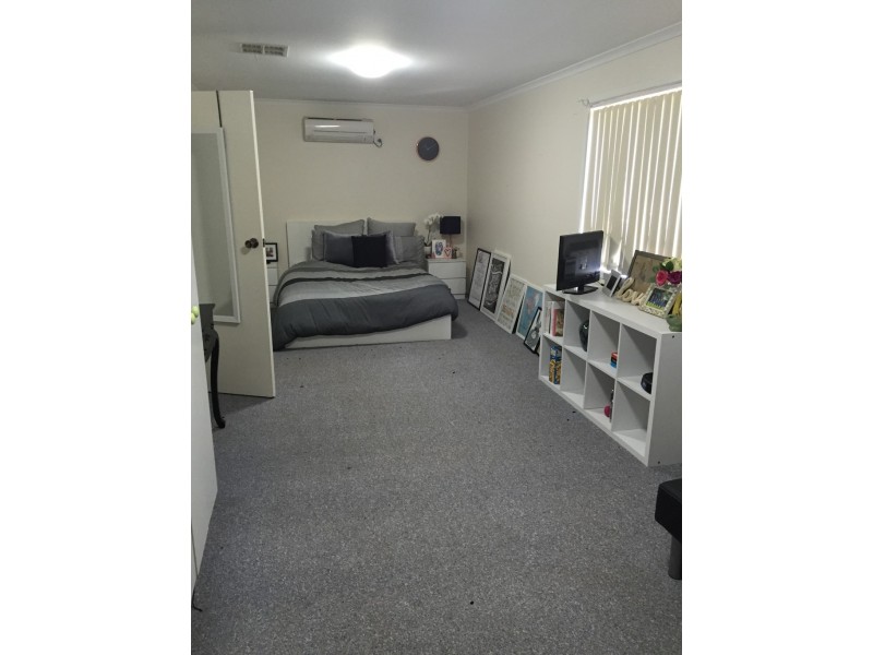 98 Molong Street, Condobolin NSW 2877