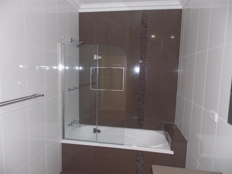 2322 Newell Highway, Parkes NSW 2870