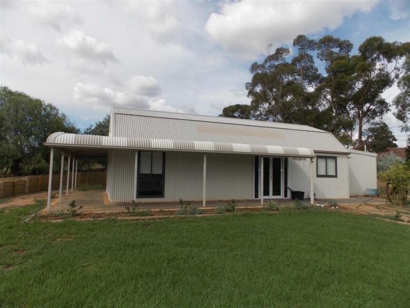 2322 Newell Highway, Parkes NSW 2870