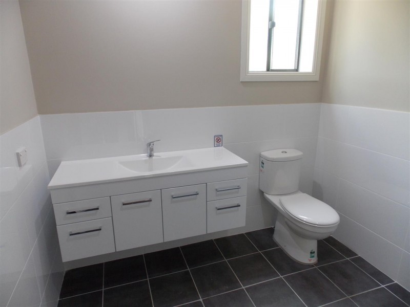 2322 Newell Highway, Parkes NSW 2870