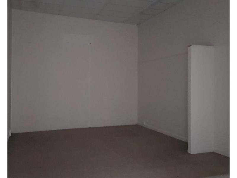 2/250 Clarinda St, Parkes NSW 2870