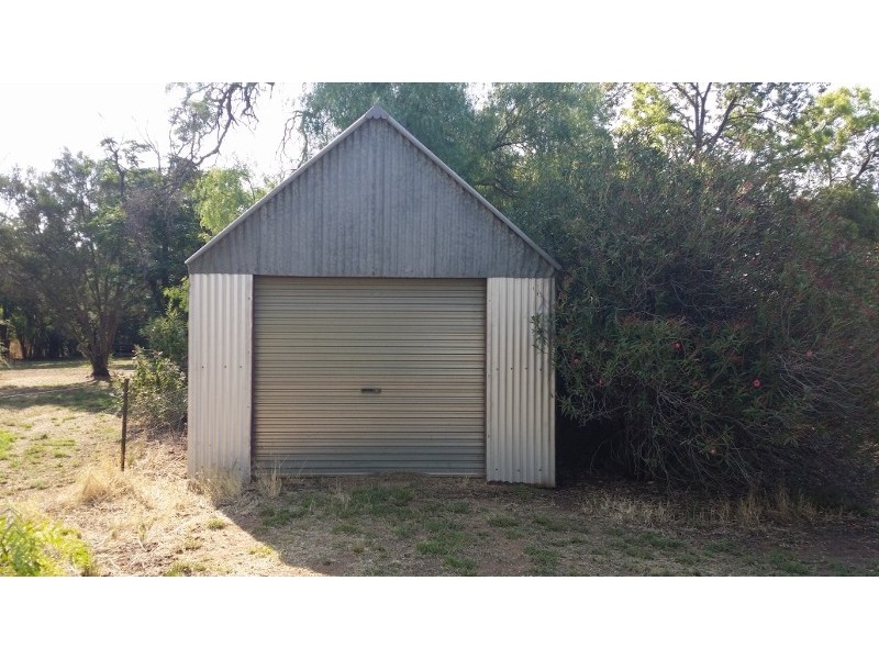 14 Loftus Street, Eugowra NSW 2806