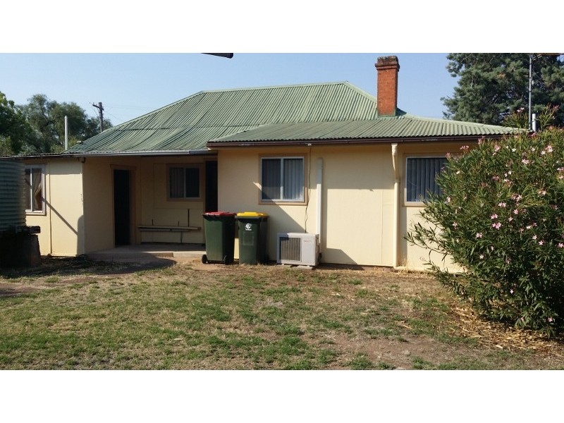 14 Loftus Street, Eugowra NSW 2806