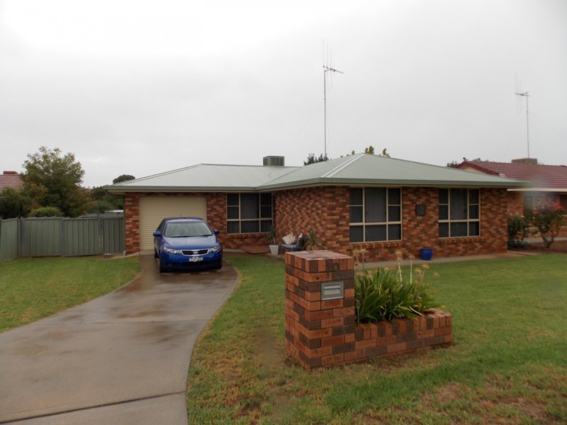 19 Ebelina Crescent, Parkes NSW 2870