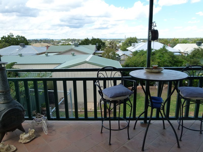 5 Gale Street, Forbes NSW 2871