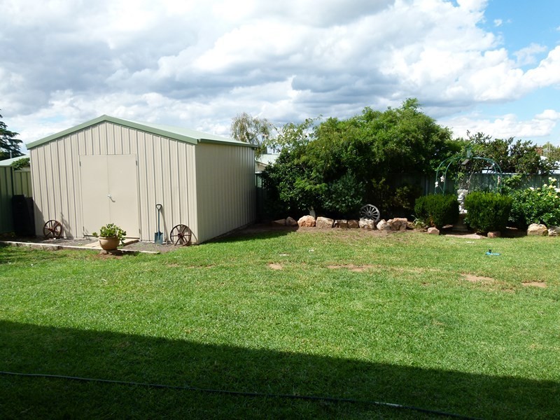 5 Gale Street, Forbes NSW 2871