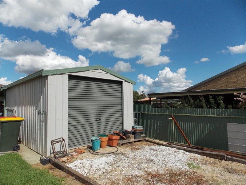 85 Victoria Street, Parkes NSW 2870