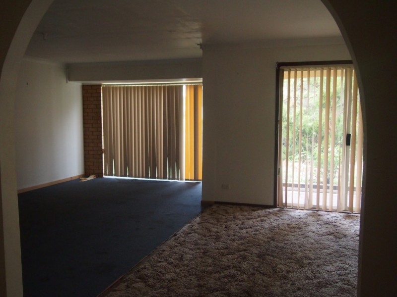 16 Craft Crescent, Condobolin NSW 2877