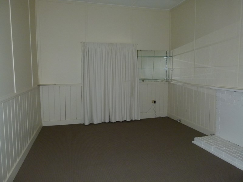 35 Underwood Street, Forbes NSW 2871