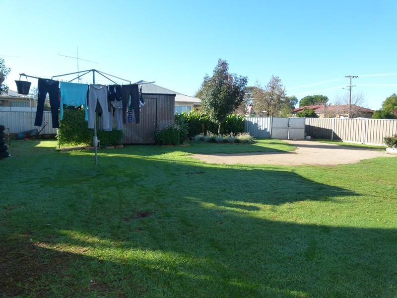 60 Wambat Street, Forbes NSW 2871