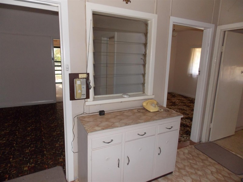 15 Fisher Street, Parkes NSW 2870