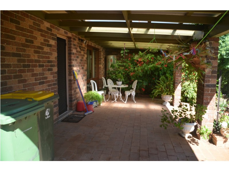 206 Farnell Street, Forbes NSW 2871