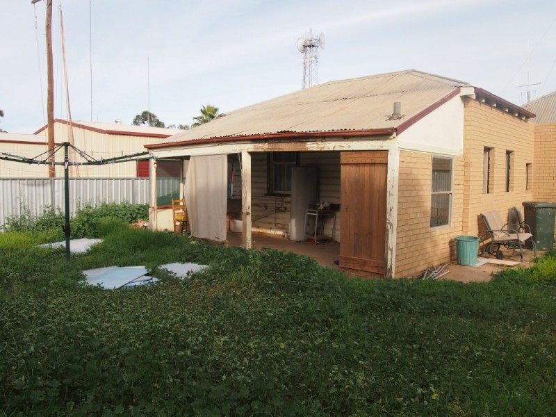 25 Marsden Street, Condobolin NSW 2877