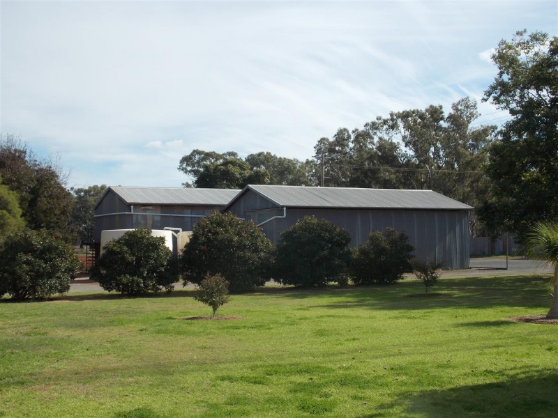 85 Station Lane “Marbill Park”, Peak Hill NSW 2869