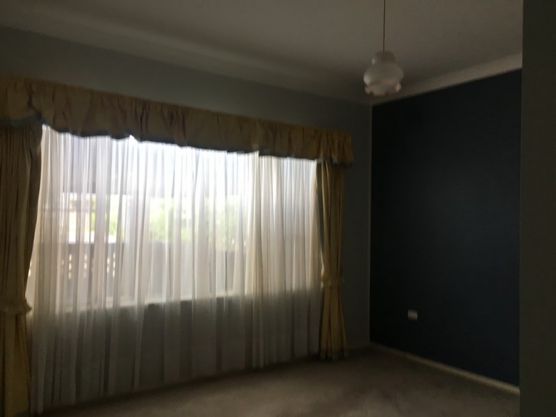 93 Dalton St, Parkes NSW 2870