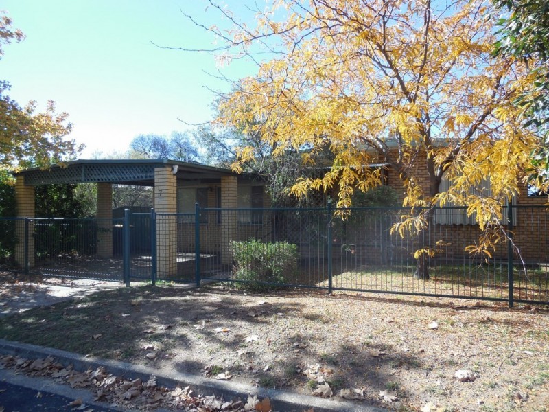 7 Gale Street, Forbes NSW 2871