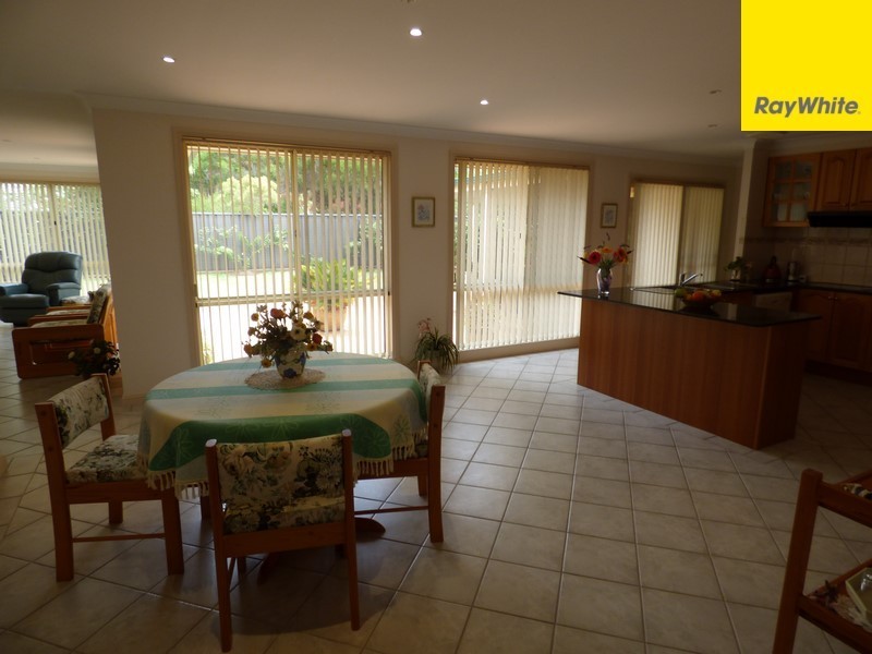 57 Church Street, Forbes NSW 2871