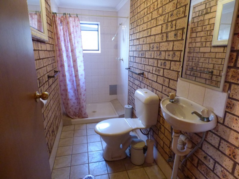 8 Rae Street, Forbes NSW 2871