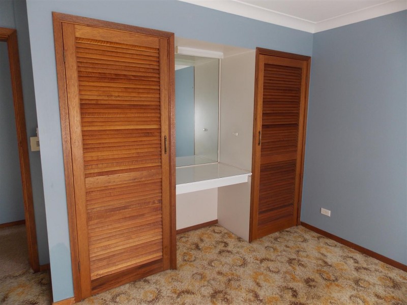106 Derribong Street, Peak Hill NSW 2869