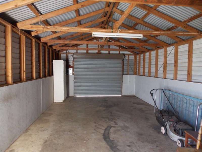 106 Derribong Street, Peak Hill NSW 2869