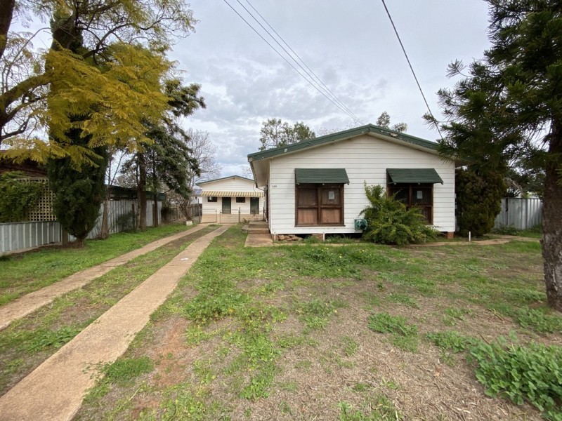 146 Orange Street, Condobolin NSW 2877