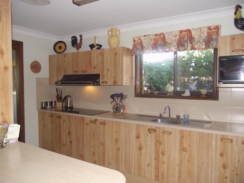 27 Lawson Street, Parkes NSW 2870