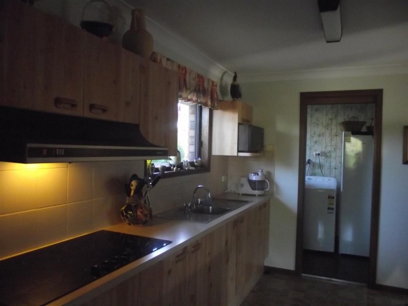 27 Lawson Street, Parkes NSW 2870