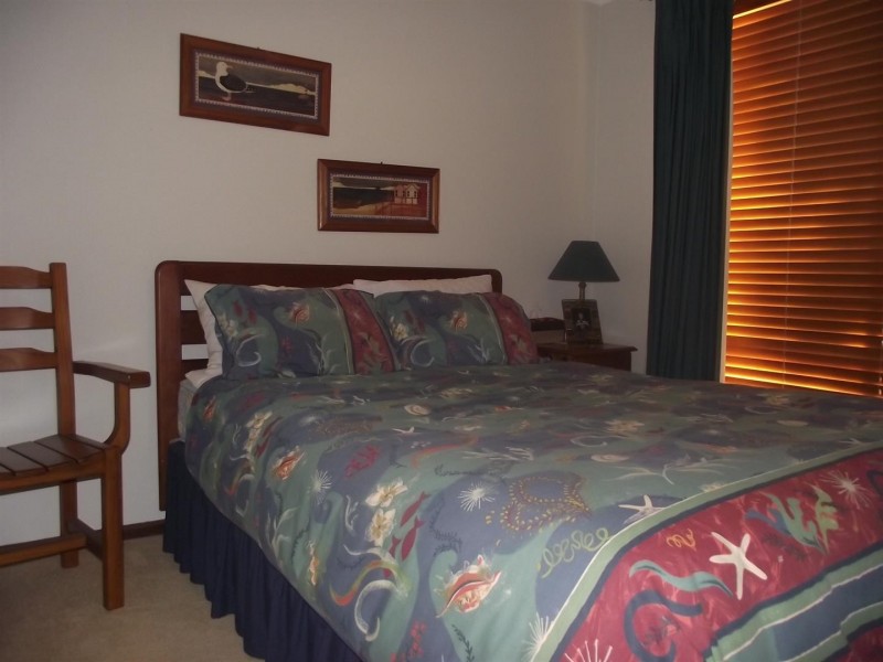 27 Lawson Street, Parkes NSW 2870