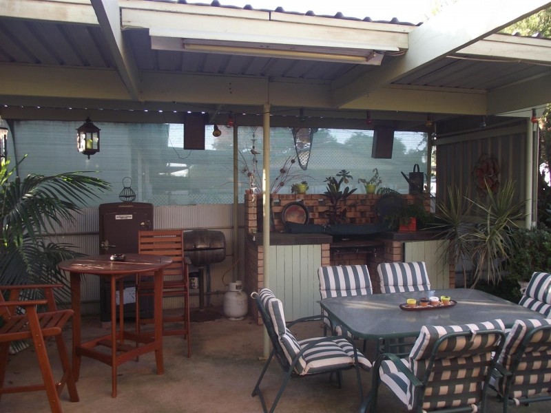 27 Lawson Street, Parkes NSW 2870