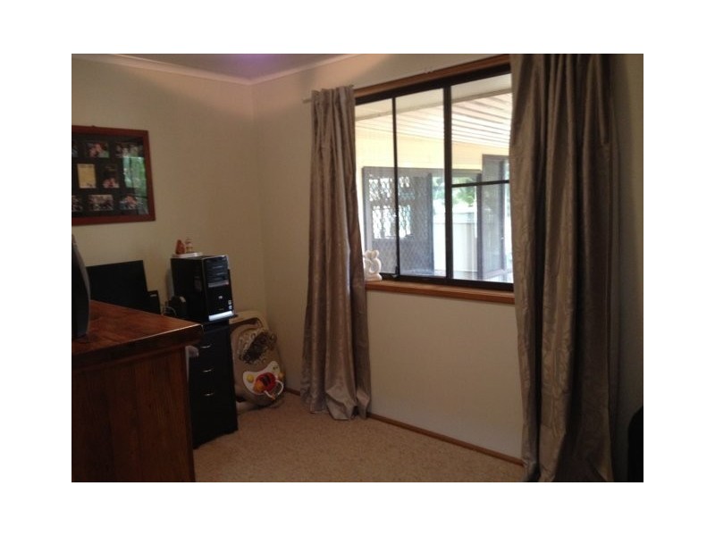 6 Basil Avenue, Parkes NSW 2870