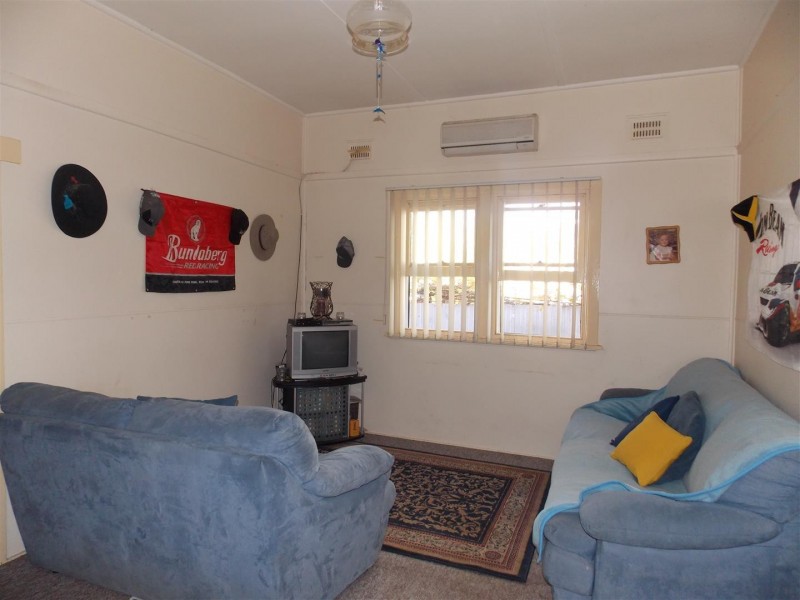 1 and 3 Pearce Street, Parkes NSW 2870