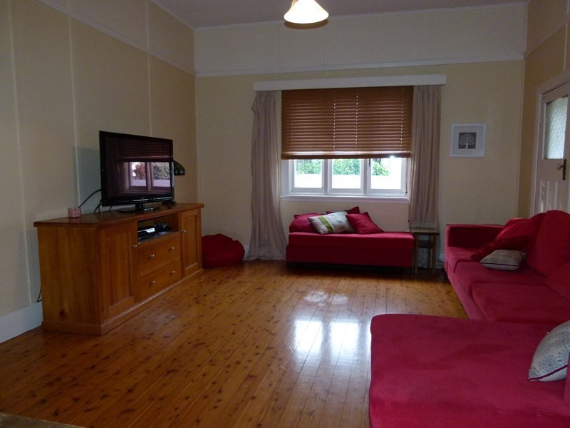 47 Flint Street, Forbes NSW 2871