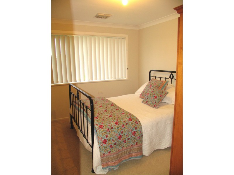 77 Church Street, Forbes NSW 2871