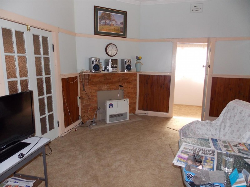 53 Caswell Street, Peak Hill NSW 2869