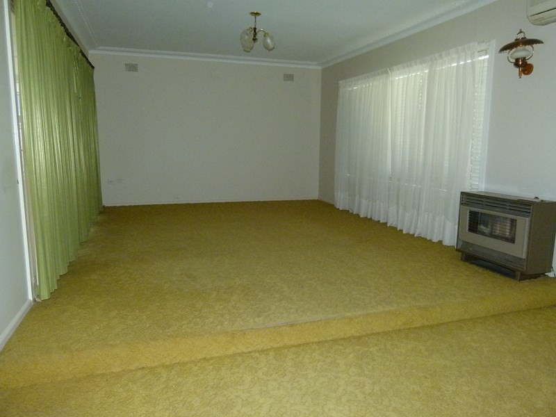 21 Gloucester Street, Forbes NSW 2871