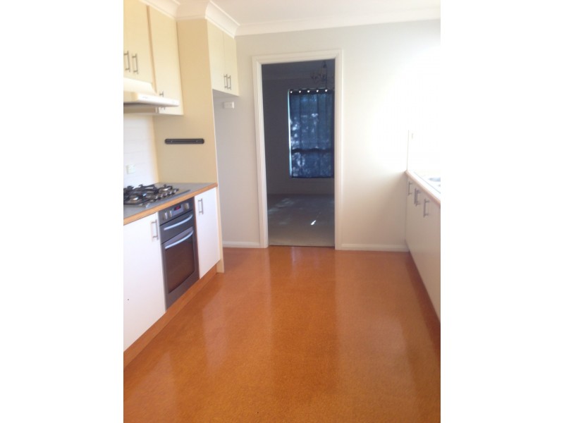 12 Christina Close, Parkes NSW 2870