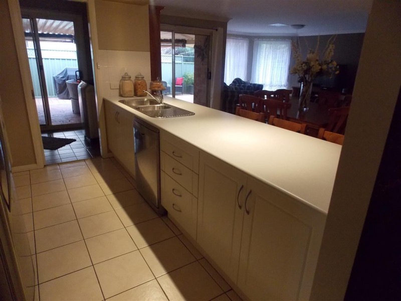 13 Webb Street, Parkes NSW 2870