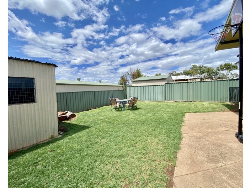 7 Gale Street, Forbes NSW 2871