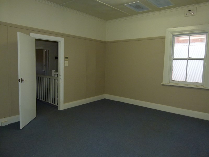 34 Templar Street, Forbes NSW 2871