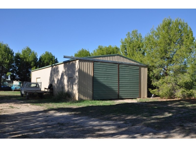 23 Evelyn Street, Eugowra NSW 2806