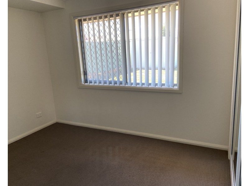 23 Warragrah Place, Parkes NSW 2870