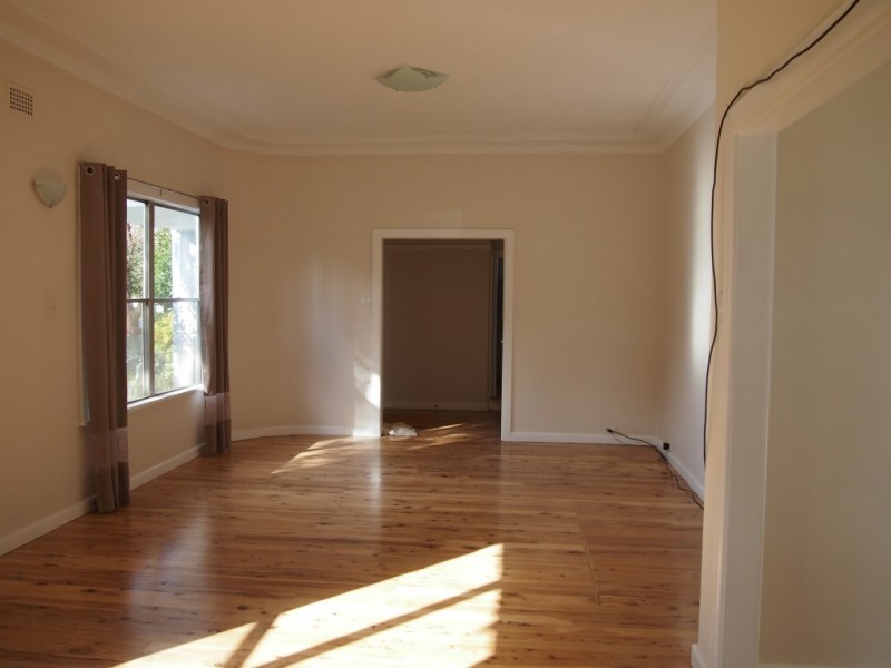 5 Rose Street, Parkes NSW 2870